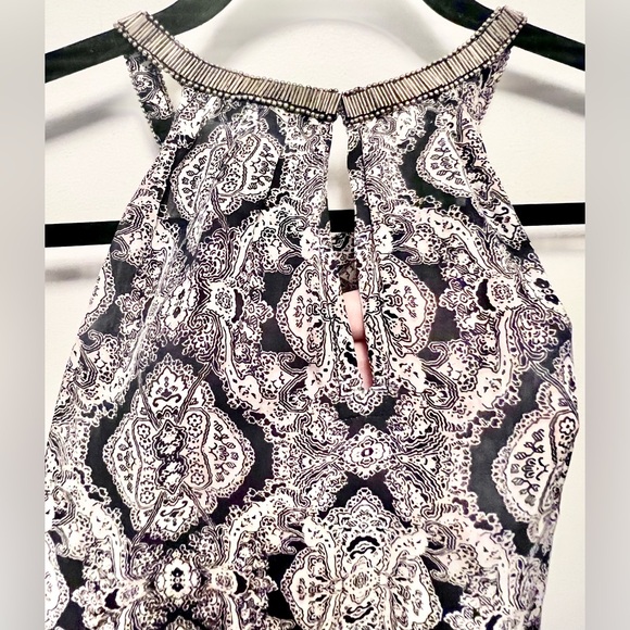 Joie Silk Halter Top, Black & White Print🖤🤍 (Size: M) **NEW WITHOUT TAGS!!🎁** - Picture 10 of 14